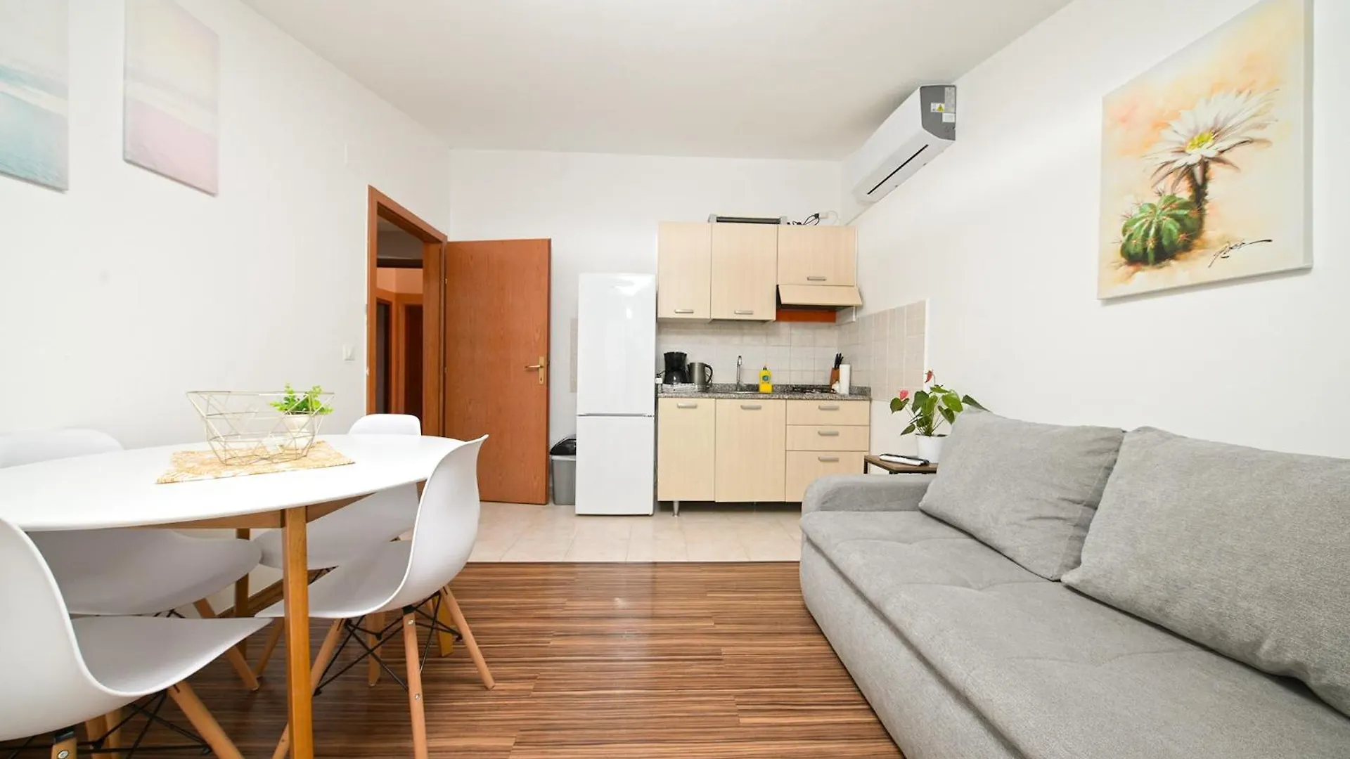 Apartment Galizana 2253